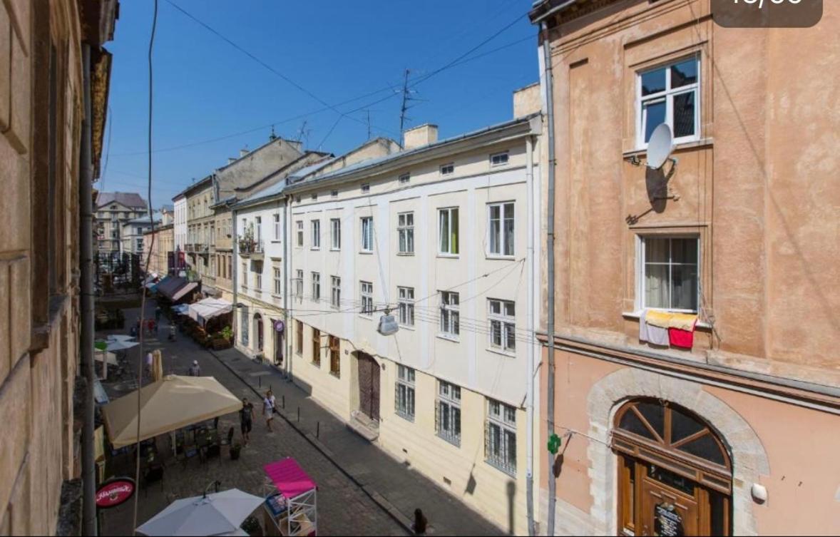 Apartment On Staroyevreyska 26 Lviv Luaran gambar